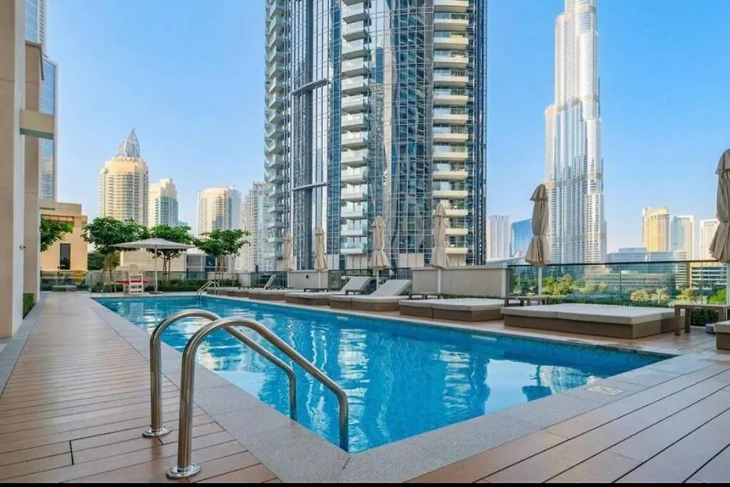 Luxury 1Br Burj Khalifa View Walk To Dubai Mal Apartment United Arab Emirates